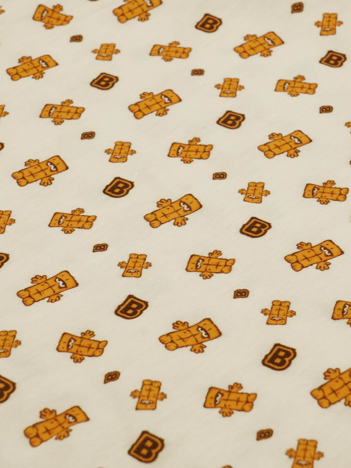 bernd-das-brot-schal-tapete-loop-2